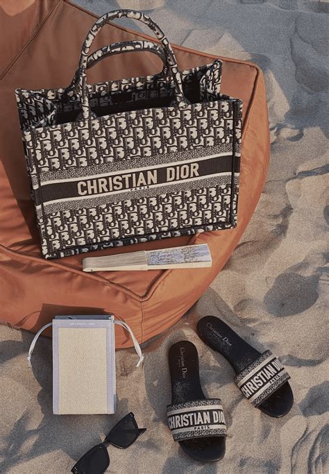 beach bag dior|inside dior book tote.